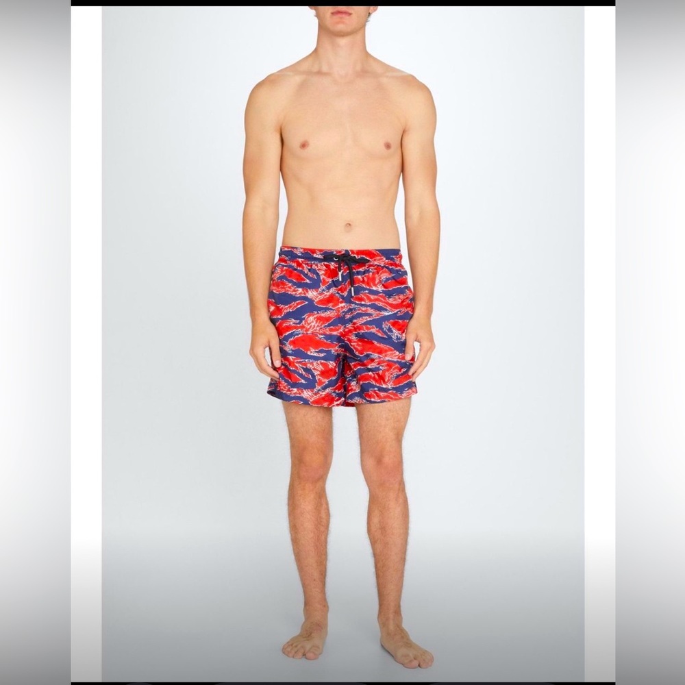 Moncler Drawstring Swim Shorts
Red Size Large brand new